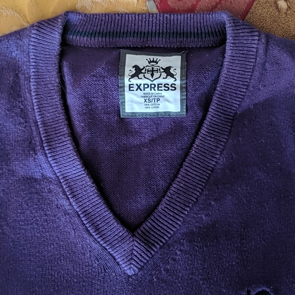 Express swester - Picture 2 of 2